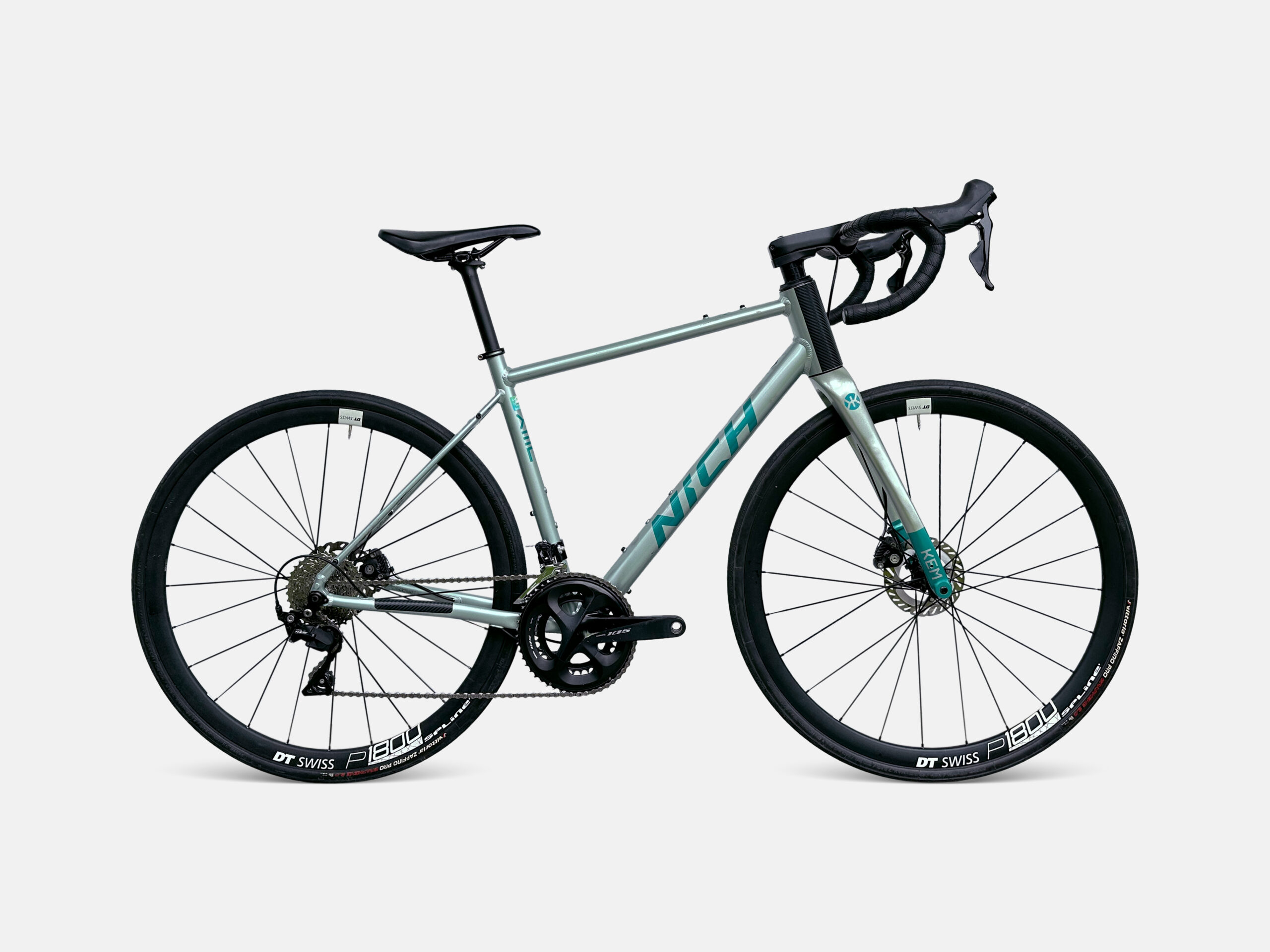Premium gravel bike rental in Thailand with Thailand Cycle Tours, featuring modern gravel bikes ready for adventure on scenic backroads, coastal routes, countryside trails, and multi-day cycling tours across Thailand.